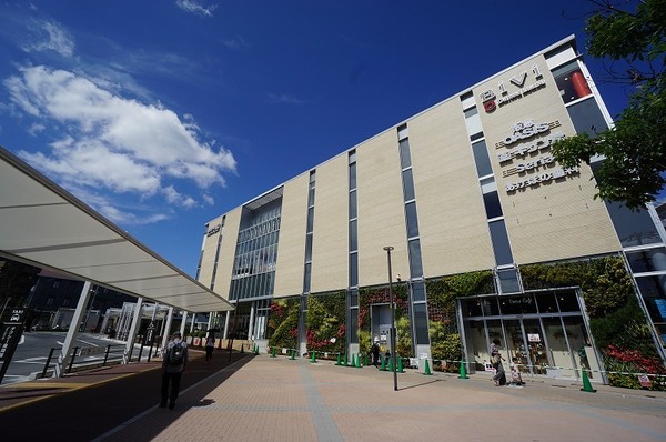 ショッピングセンター　Ｂｉｖｉ千里山店（ショッピングセンター）まで2100m