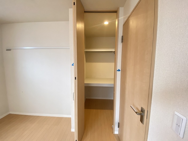収納　ウォークインクローゼット！