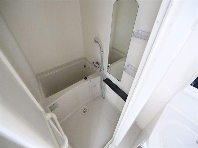 バス・シャワールーム　バスルーム　浴室暖房乾燥機付き