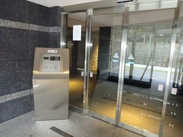 セキュリティ　オートロック完備