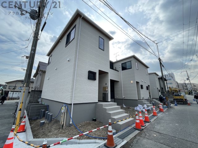 建物外観　カメラ付きインターホン完備☆