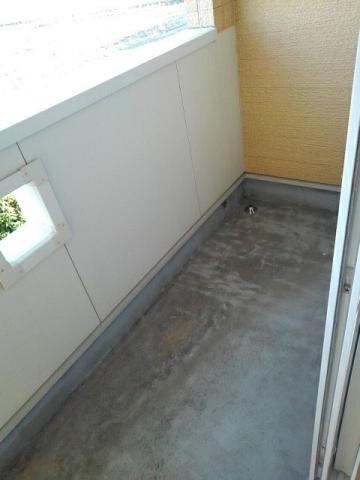 バルコニー　※同タイプ部屋の写真です。