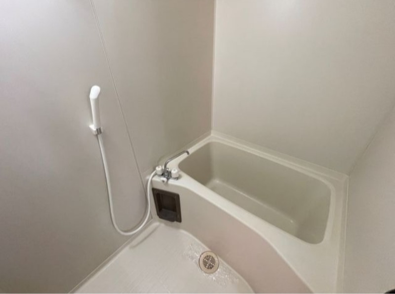 バス・シャワールーム　図面と現状に相違がある場合には現状を優先