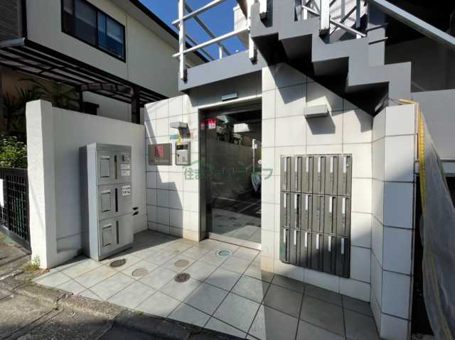 エントランス　マリオン駒場