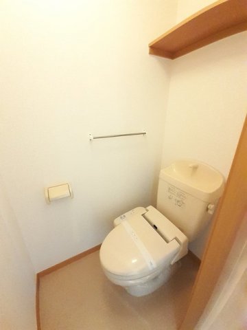 トイレ　トイレもきれいです