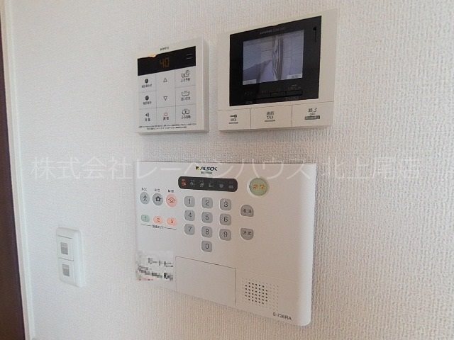 セキュリティ　同物件3階参考写真