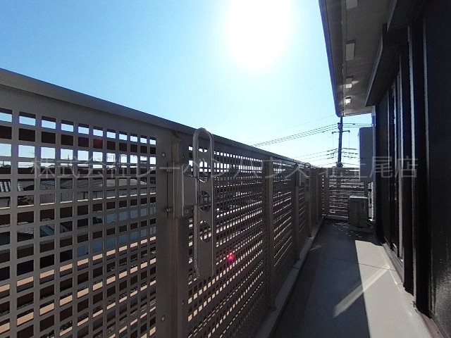 バルコニー　同物件3階参考写真