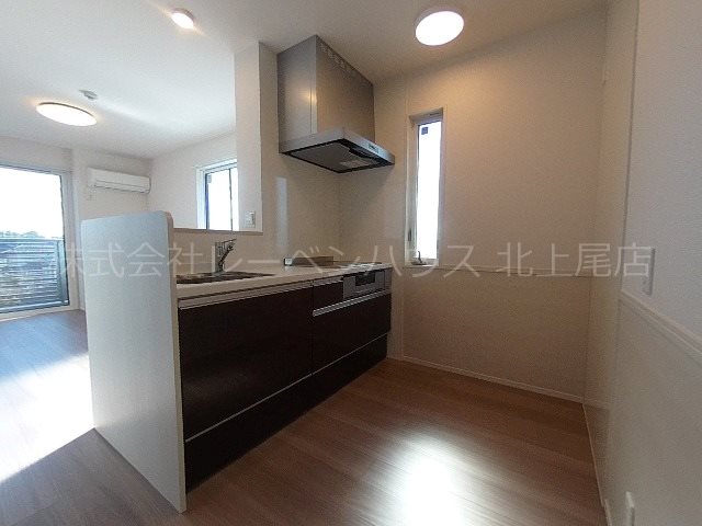 キッチン　同物件3階参考写真