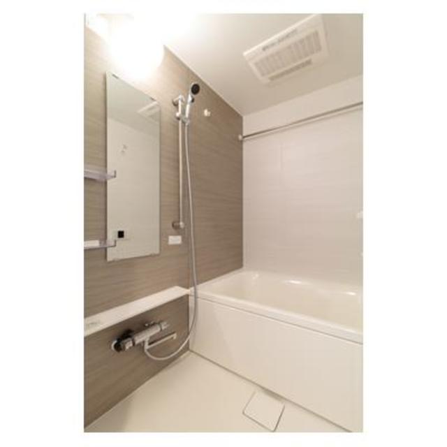 バス・シャワールーム　※写真は同タイプ住戸です。