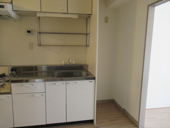 キッチン　※別部屋の写真です