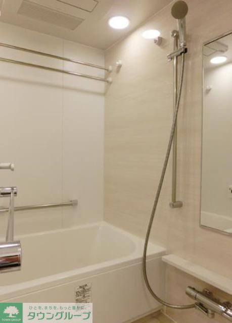 バス・シャワールーム　※写真は同タイプ住戸です。