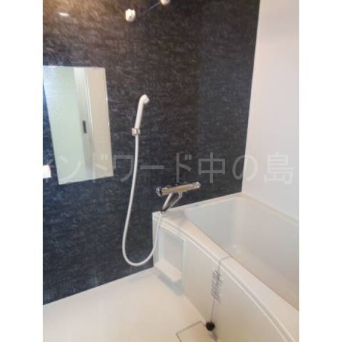 バス・シャワールーム　詳細は、ウィンドワード中の島店までご相談下さい。