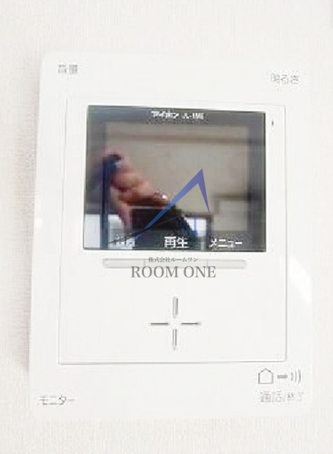 セキュリティ　モニター付きインターホンです。