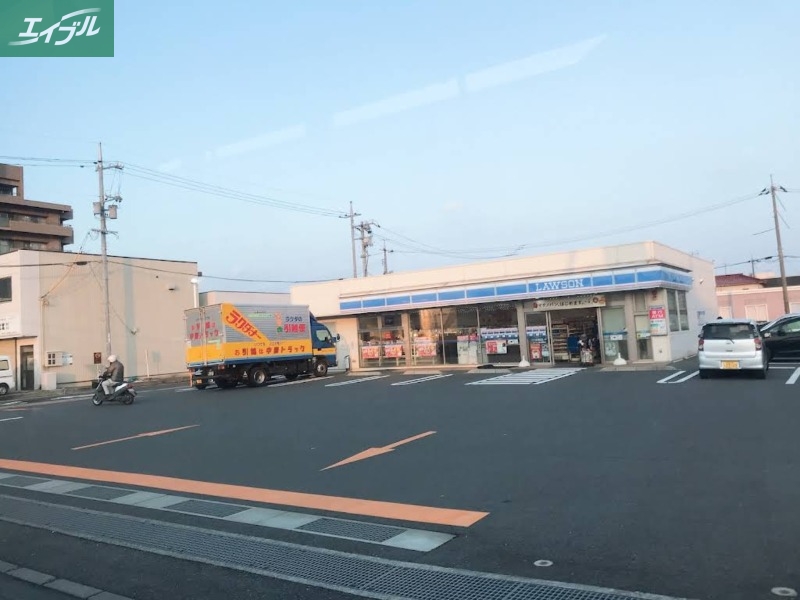 コンビニ　ローソン岡山新保店（コンビニ）まで286m