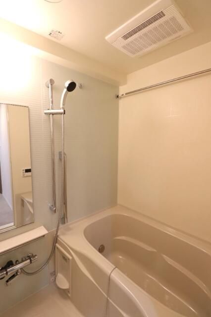 バス・シャワールーム　別部屋参考写真