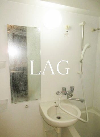 洗面設備　洗面台です。