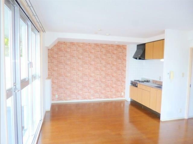 居室・リビング　別号室の参考写真です