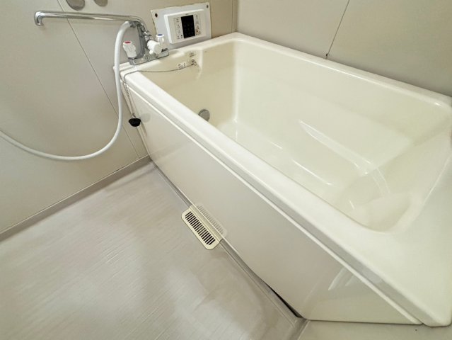 バス・シャワールーム　詳細は、RISUMO江坂本店→06-6155-7137まで♪