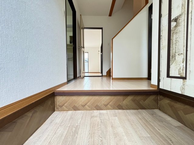 玄関　詳細は、RISUMO江坂本店→06-6155-7137まで♪