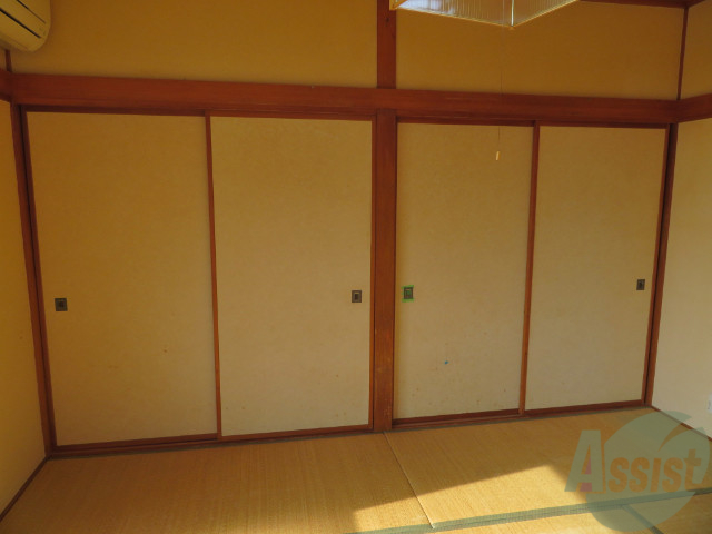 収納　収納はこちらです。広さがしっかり有りますね。