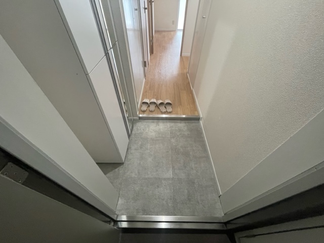 玄関　※同施工会社のイメージ写真※