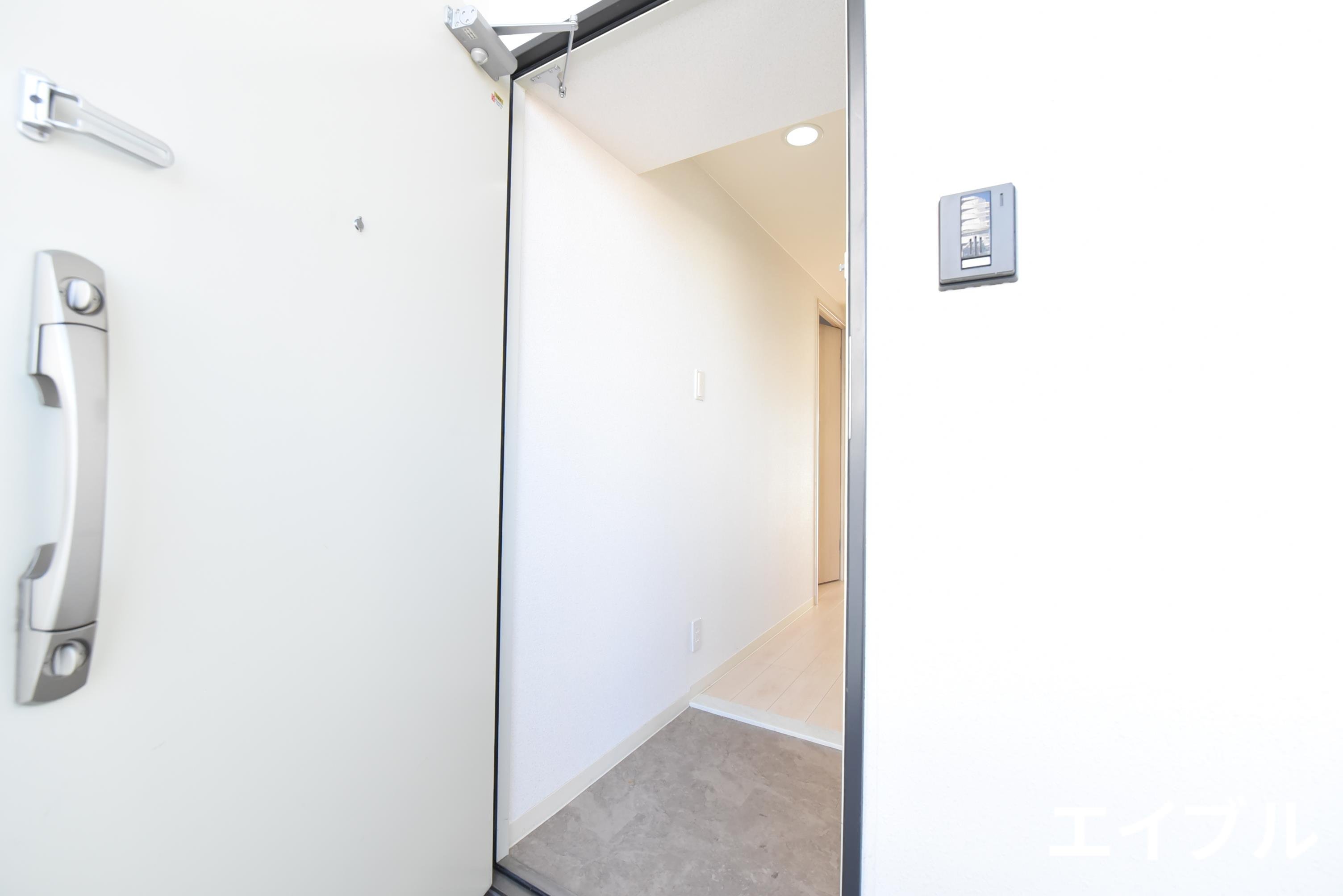 玄関　別のお部屋の写真です。