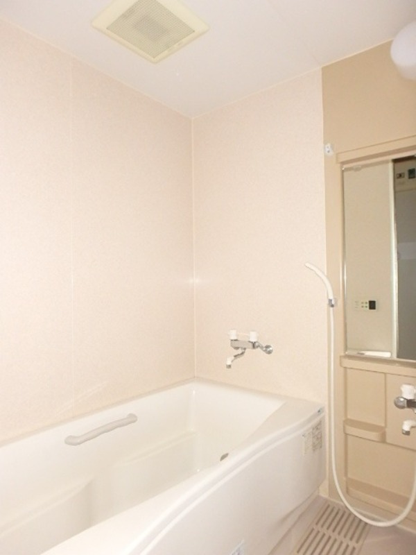 バス・シャワールーム　図面と現状に相違がある場合には現状を優先