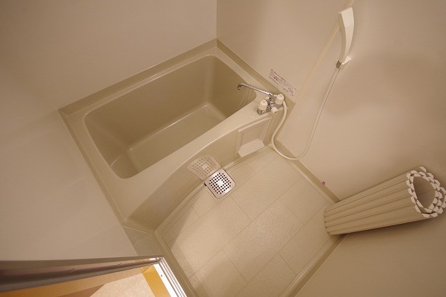 バス・シャワールーム　※別号室の写真使用中