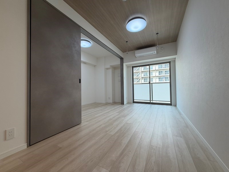 居室・リビング　同タイプ別部屋の写真です