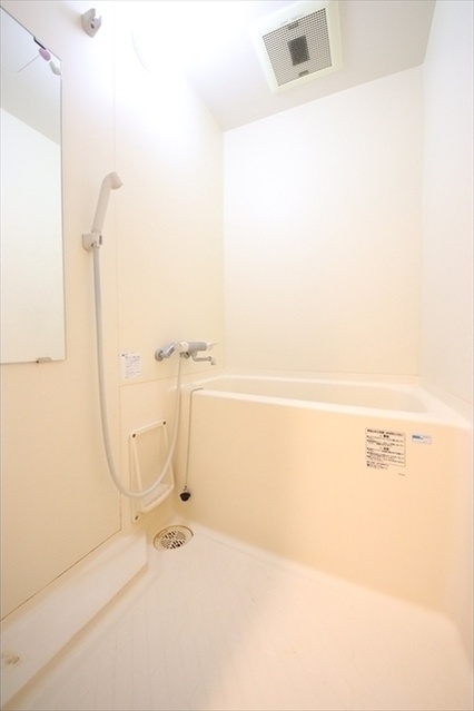 バス・シャワールーム　☆ゆったりくつろげるお風呂☆