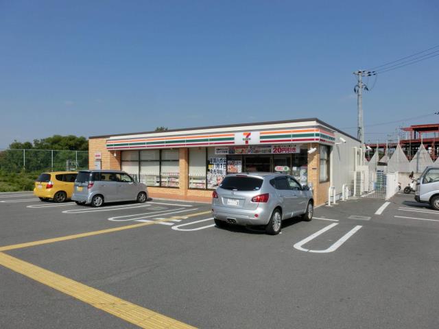 コンビニ　セブンイレブン（コンビニ）まで3170m