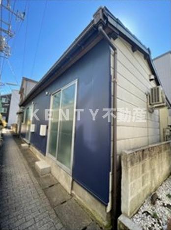 建物外観　外観は落ち着いています