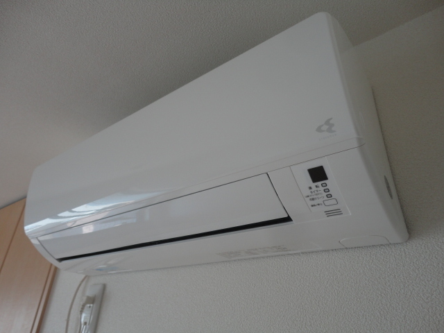 その他　★エアコン２基付き！！