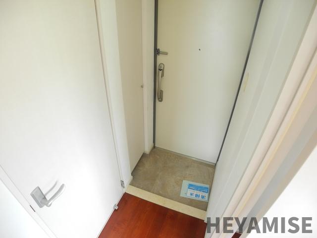 玄関　※同間取りの別のお部屋の写真です※