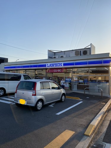 コンビニ　ローソン 中川横堀町店（コンビニ）まで197m