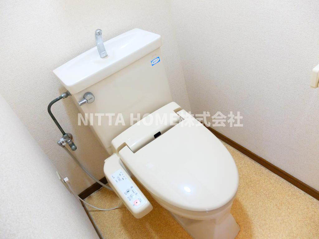 トイレ　嬉しいウォシュレット付きトイレ◎
