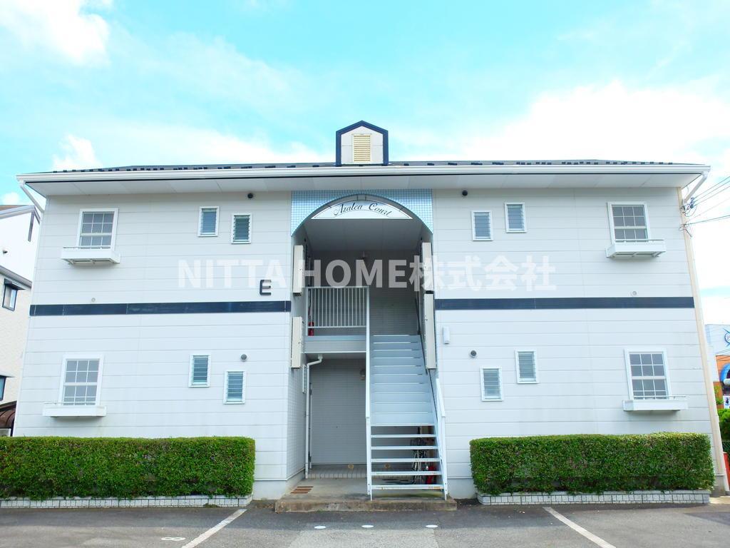 建物外観　お部屋は全戸角部屋です★