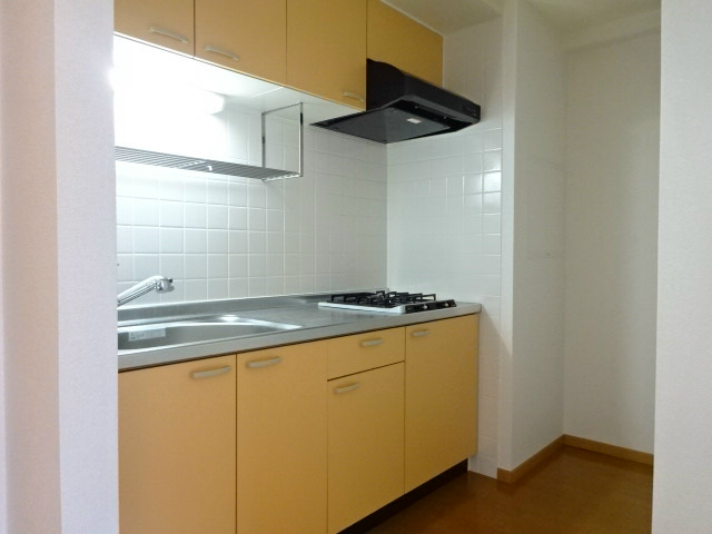 キッチン　中部屋の参考写真です