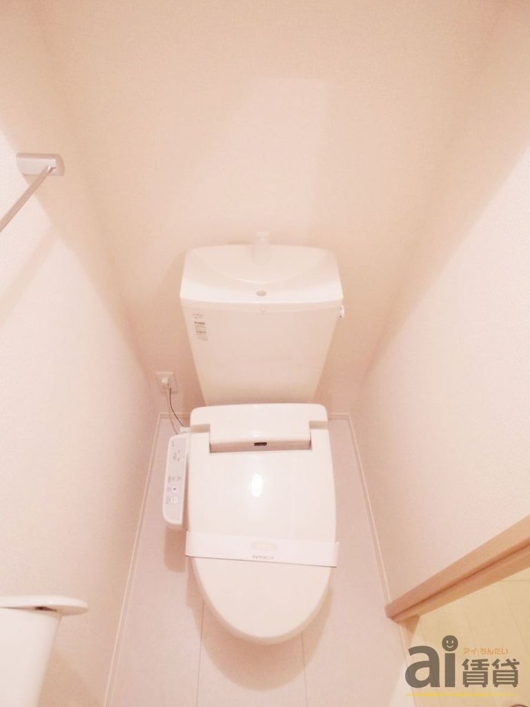 トイレ　※同仕様写真です