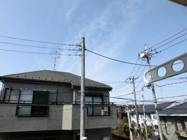 眺望　日当たり良好。周辺は静かな住宅街です。