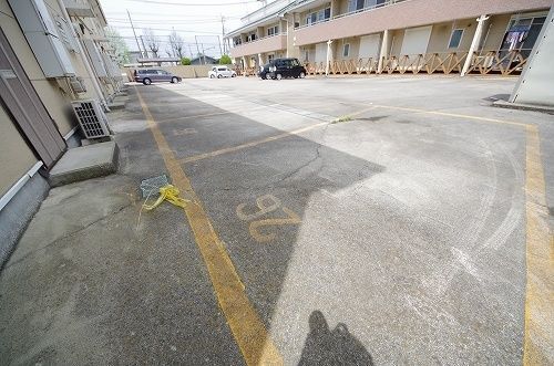 駐車場　敷地内駐車場