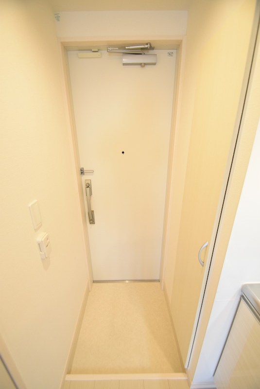 玄関　反転部屋参照
