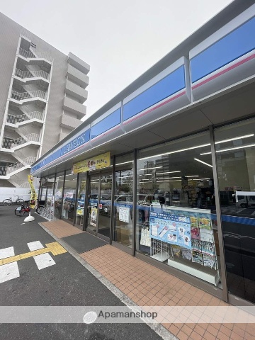 コンビニ　ローソン大開三丁目店（コンビニ）まで175m