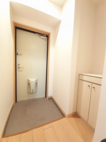 玄関　きれいな玄関です