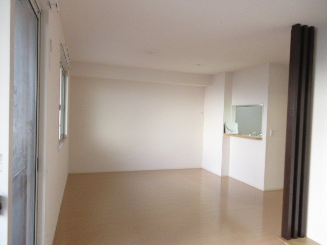 居室・リビング　写真は同マンション別部屋