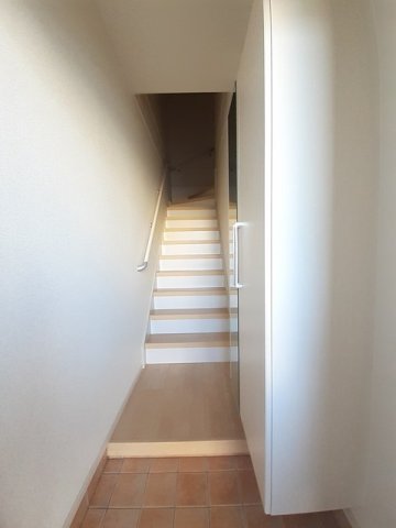 玄関　落ち着いた玄関です