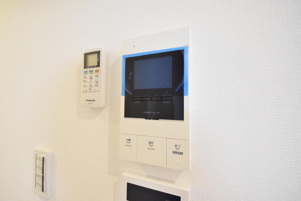 セキュリティ　カメラ付インターホン