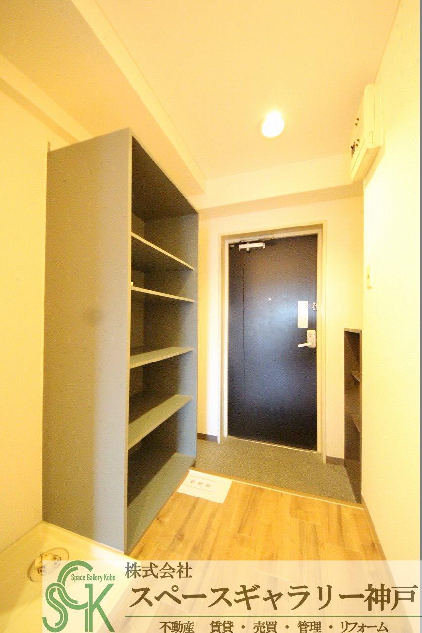 玄関　※お部屋により仕様が異なる場合があります※