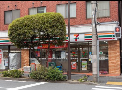 コンビニ　セブンイレブン 牛込北町店（コンビニ）まで237m