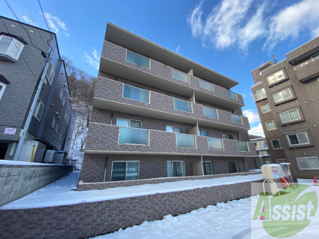 建物外観　札幌市中央区南２４条西「シャトーアネックス」